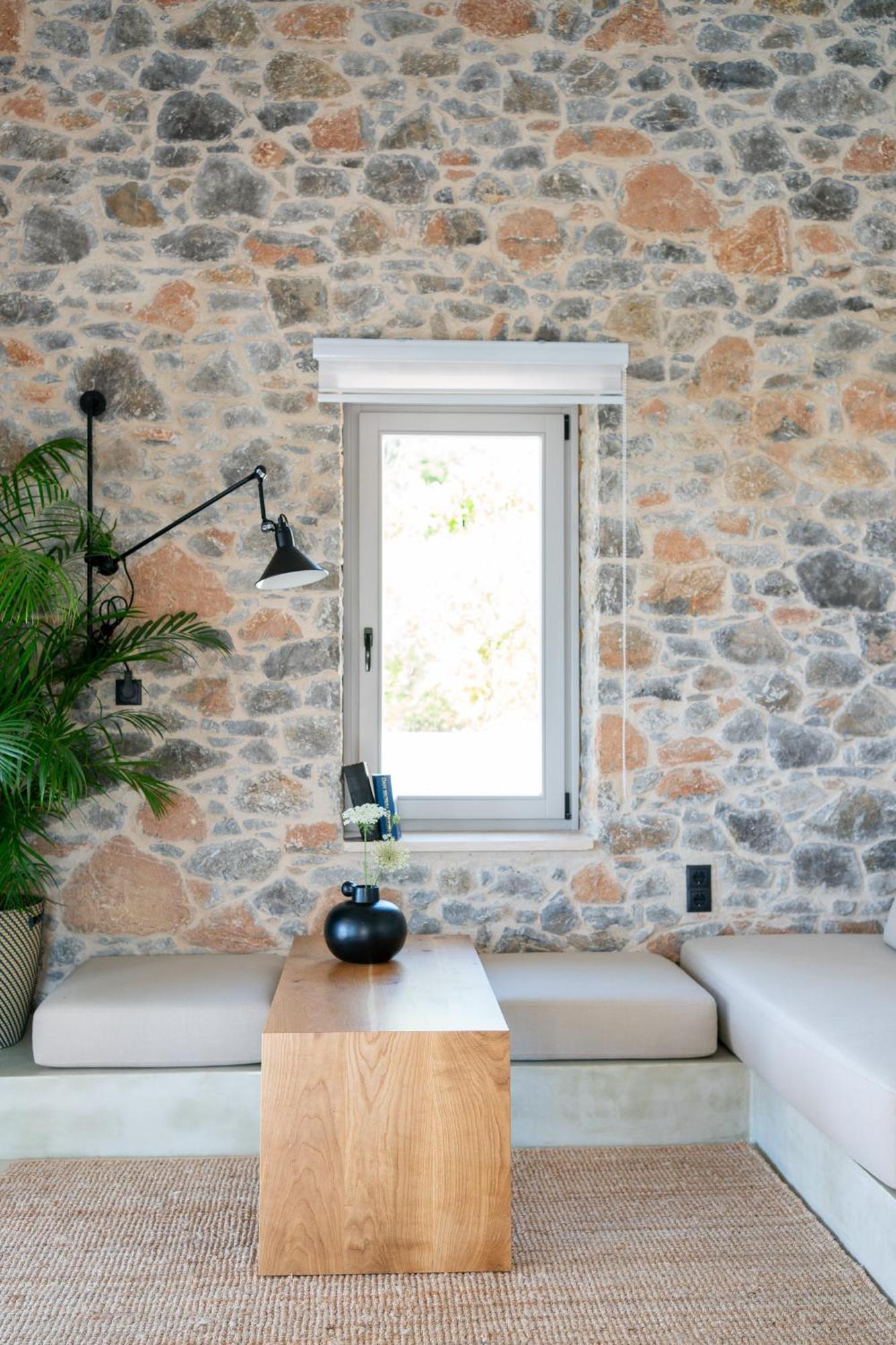 Stone Build Suite With Private Pool Kolios Buitenkant foto
