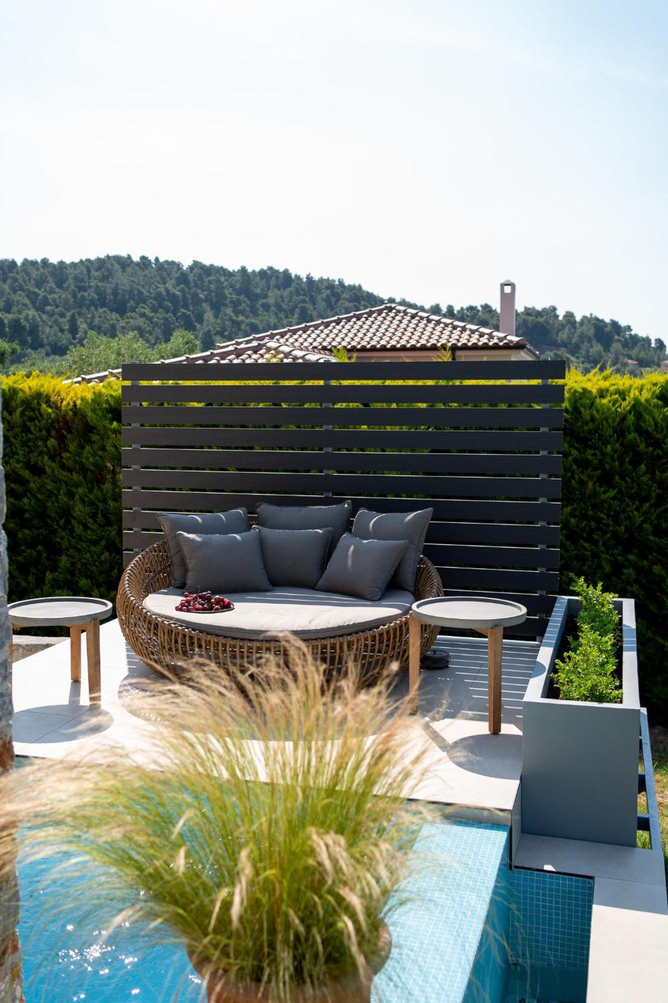 Stone Build Suite With Private Pool Kolios Buitenkant foto